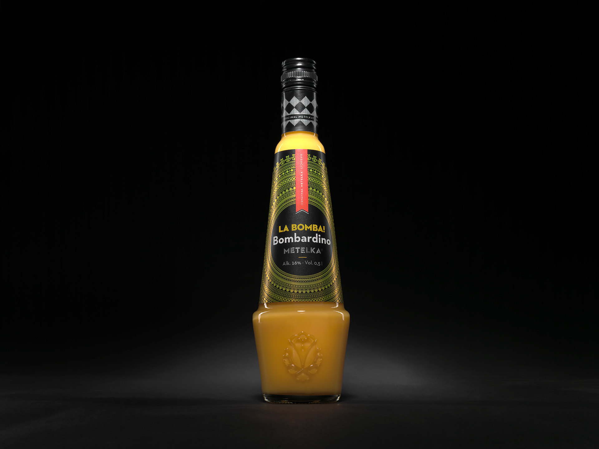 Bombardino italský vaječný likér