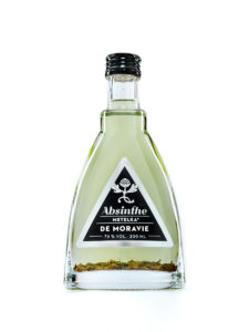 Moravský absint s bylinami z Jižní Moravy – Metelka DeMoravie