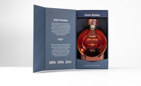 Investiční alkohol Plum Brandy Family Reserve