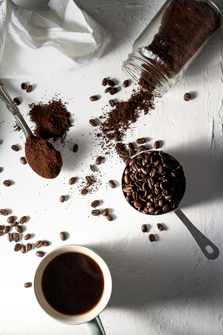 Historie kávy: z ďáblova díla je káva druhá nejvýznamnější komodita